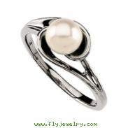 14K White Gold Cultured Pearl Ring