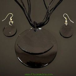 Black Mother of Pearl Necklace and Earrings Set