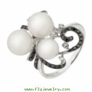 Freshwater Pearl Diamond Ring